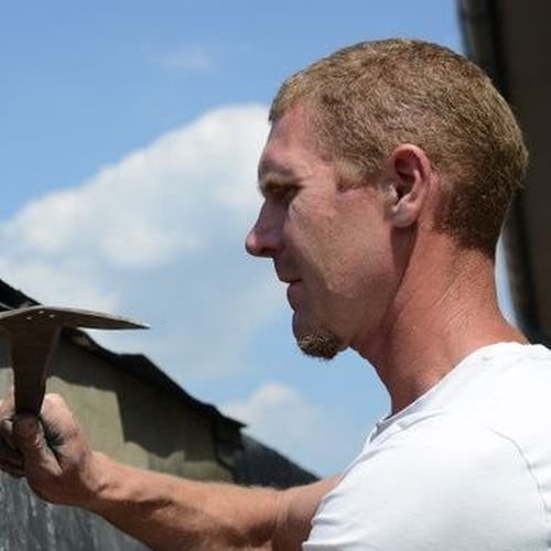 Zijkant-bekleden-met-shingles Dakdekker Oosterbeek met nokvorsten